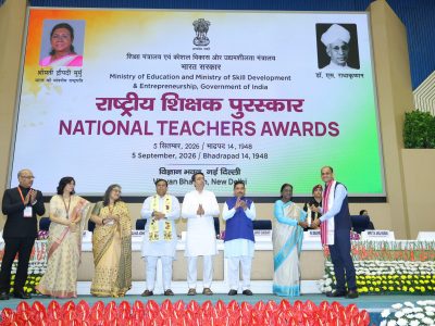 Dr. Srikant Gollapudi received National Best Teacher Award from the Hon'ble President of India